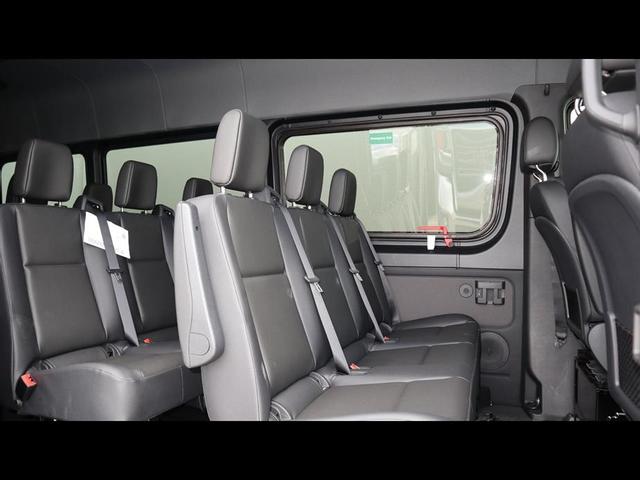 Van Rental In Houston Mercedes Benz Sprinter L201-luxedvan -sprinter van rental houston